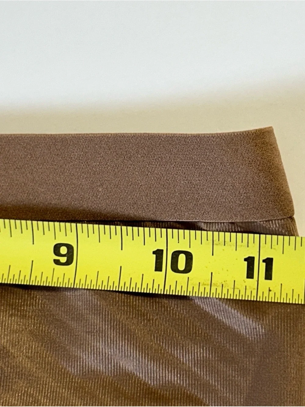 Spanx Size Small THINSTINKS‎ 2.0 Waisted Mid Thigh Short Beige Super light